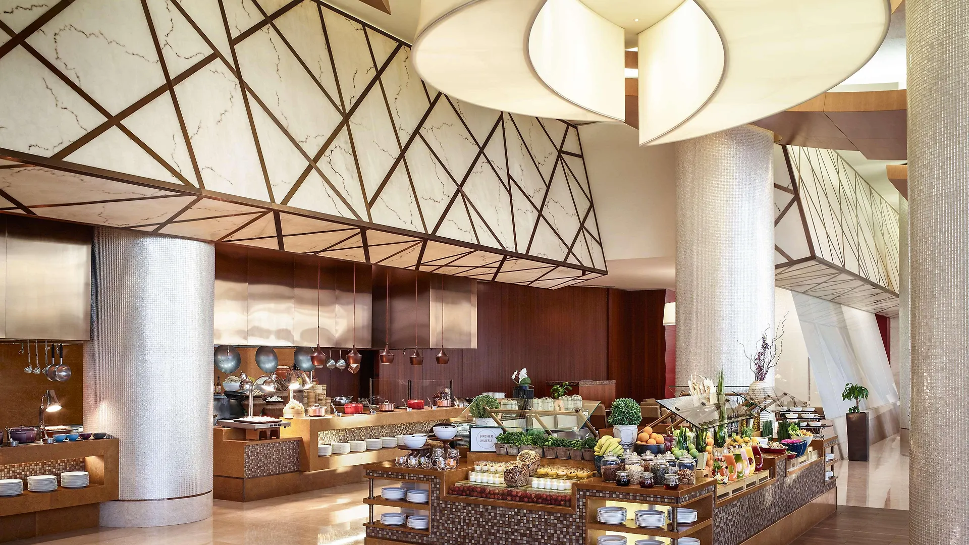 Swissotel Al Ghurair Dubai - Deira & Creek Otel